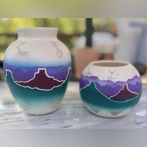 Native American-Made (Navajo) Hozoni Ceramics w/Mountain & Petroglyph Designs